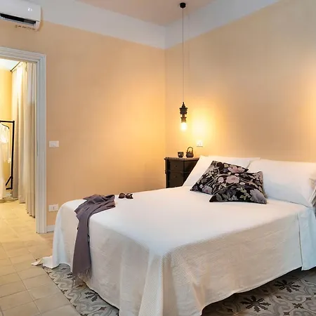 Suasor Vila Acireale Exterior foto